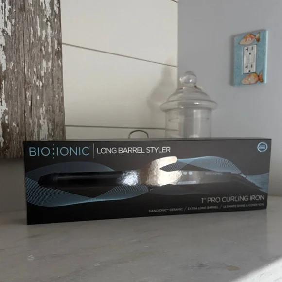 Bio Ionic Long Barrel Styler 1" Pro Curling Iron - Black - Picture 1 of 6
